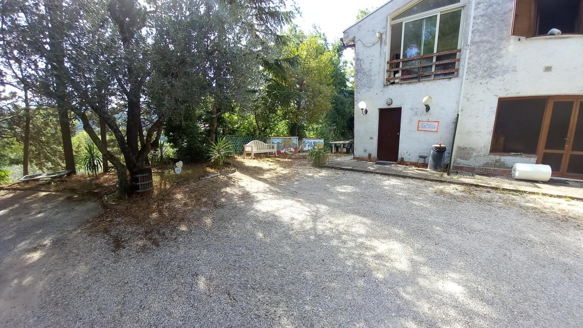Casa Nel Verde Terni Extérieur photo